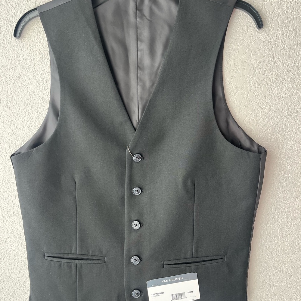 Van Heusen Suit Separates Vest, Black, Size Small, Taylorvill, BRAND NEW!